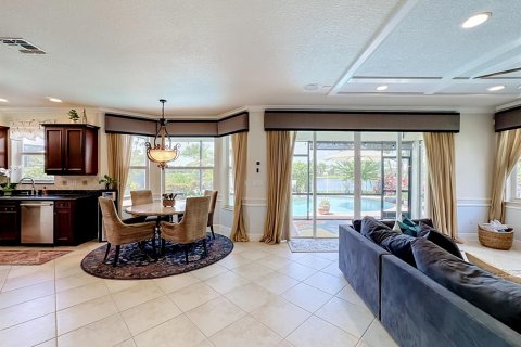 House in Port St. Lucie, Florida 3 bedrooms, 328.78 sq.m. № 2270928 - photo 24