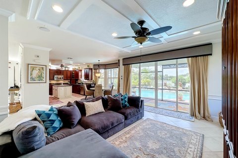 House in Port St. Lucie, Florida 3 bedrooms, 328.78 sq.m. № 2270928 - photo 20