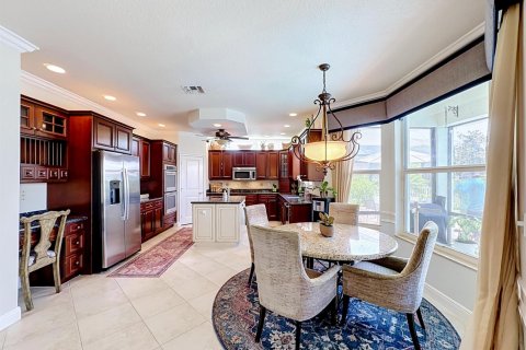 House in Port St. Lucie, Florida 3 bedrooms, 328.78 sq.m. № 2270928 - photo 25