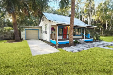 House in Ocala, Florida 2 bedrooms, 79.52 sq.m. № 2096370