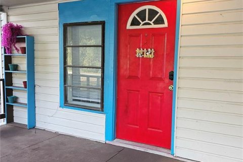 House in Ocala, Florida 2 bedrooms, 79.52 sq.m. № 2096370 - photo 4