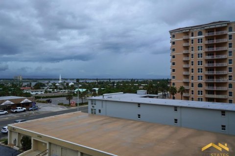 Villa ou maison à louer à Daytona Beach, Floride: 2 chambres, 125.14 m2 № 1833190 - photo 7
