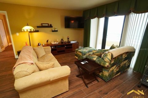 Villa ou maison à louer à Daytona Beach, Floride: 2 chambres, 125.14 m2 № 1833190 - photo 2