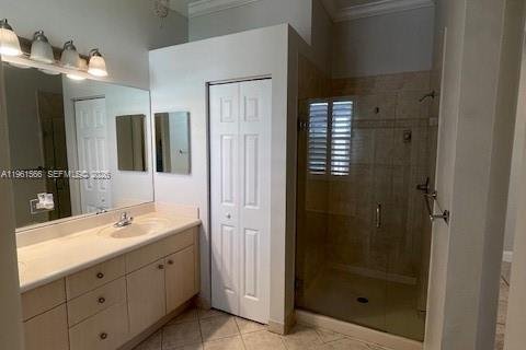 Villa ou maison à louer à Weston, Floride: 4 chambres, 183.76 m2 № 2024299 - photo 22