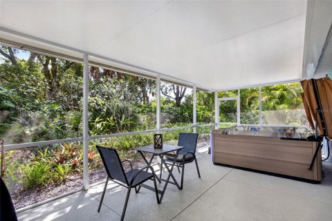 Villa ou maison à vendre à North Port, Floride: 3 chambres, 152.45 m2 № 2142431 - photo 30