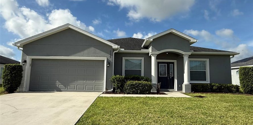 Villa ou maison à Lakeland, Floride 4 chambres, 194.63 m2 № 2109551