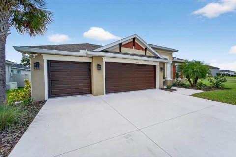 House in Palmetto, Florida 3 bedrooms, 188.5 sq.m. № 1895124 - photo 4