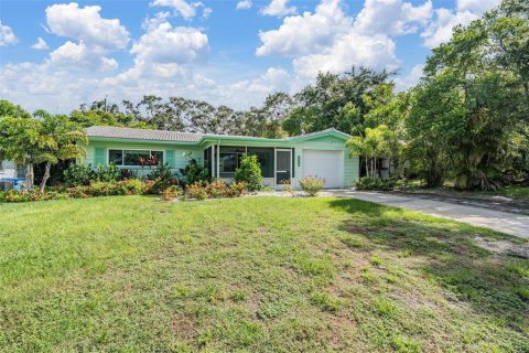House in Clearwater, Florida 2 bedrooms, 101.82 sq.m. № 1824756 - photo 28