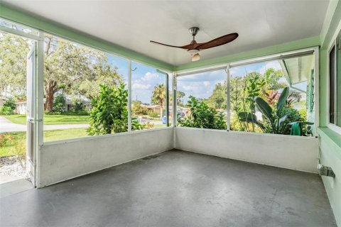 House in Clearwater, Florida 2 bedrooms, 101.82 sq.m. № 1824756 - photo 26