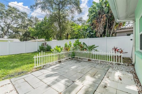 House in Clearwater, Florida 2 bedrooms, 101.82 sq.m. № 1824756 - photo 22