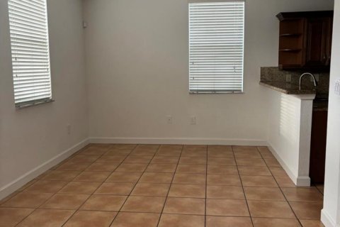 Купить кондоминиум в Мирамар, Флорида 3 комнаты, 111.95м2, № 2146286 - фото 3