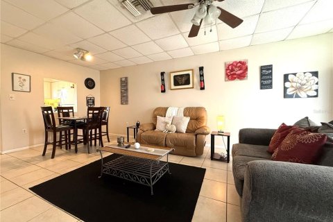 Condo in Port Charlotte, Florida, 1 bedroom  № 1802150 - photo 10