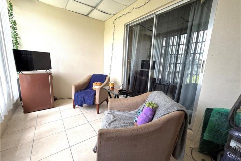 Condominio en venta en Port Charlotte, Florida, 1 dormitorio, 81.29 m2 № 1802150 - foto 15