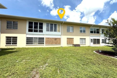 Condominio en venta en Port Charlotte, Florida, 1 dormitorio, 81.29 m2 № 1802150 - foto 20