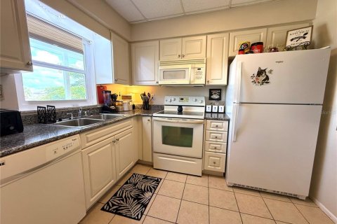 Condominio en venta en Port Charlotte, Florida, 1 dormitorio, 81.29 m2 № 1802150 - foto 5