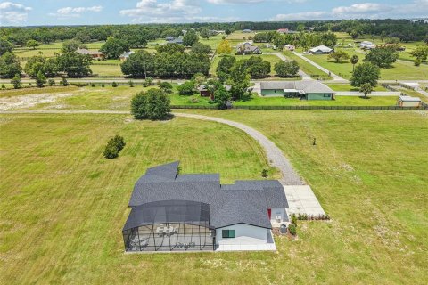 Villa ou maison à vendre à Tavares, Floride: 3 chambres, 187.11 m2 № 1839012 - photo 2