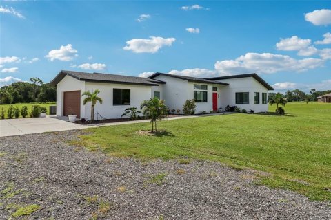 Villa ou maison à vendre à Tavares, Floride: 3 chambres, 187.11 m2 № 1839012 - photo 4