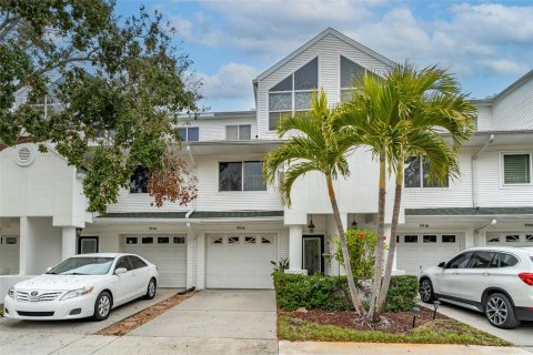 Adosado en venta en Seminole, Florida, 3 dormitorios, 201.97 m2 № 2151427 - foto 2