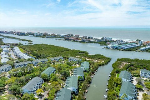 Adosado en venta en Seminole, Florida, 3 dormitorios, 201.97 m2 № 2151427 - foto 3