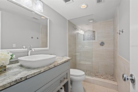 Купить кондоминиум в Сарасота, Флорида 9 комнат, 139.17м2, № 2148038 - фото 26