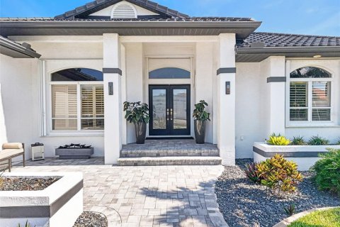 Villa ou maison à vendre à Punta Gorda, Floride: 3 chambres, 197.32 m2 № 2310241 - photo 3