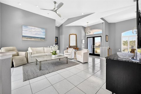 Villa ou maison à vendre à Punta Gorda, Floride: 3 chambres, 197.32 m2 № 2310241 - photo 8