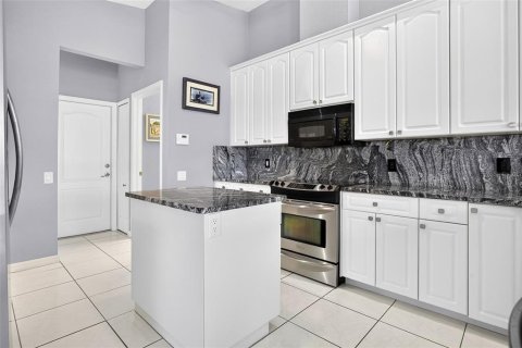 Villa ou maison à vendre à Punta Gorda, Floride: 3 chambres, 197.32 m2 № 2310241 - photo 14