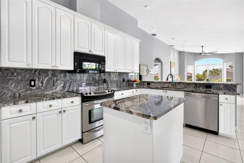 Villa ou maison à vendre à Punta Gorda, Floride: 3 chambres, 197.32 m2 № 2310241 - photo 17