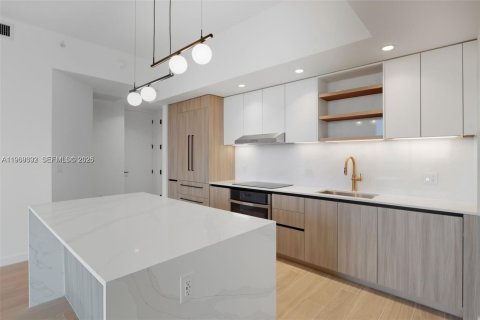 Appartement à louer à Miami Beach, Floride: 2 chambres, 119.01 m2 № 2029961 - photo 11