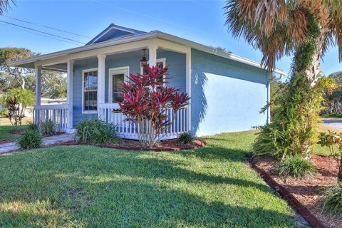 Casa en venta en New Smyrna Beach, Florida, 4 dormitorios, 158.03 m2 № 1565511 - foto 29