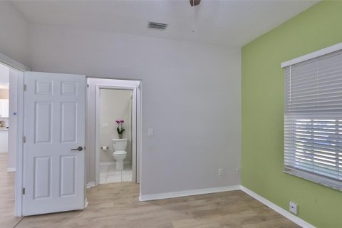Casa en venta en New Smyrna Beach, Florida, 4 dormitorios, 158.03 m2 № 1565511 - foto 14