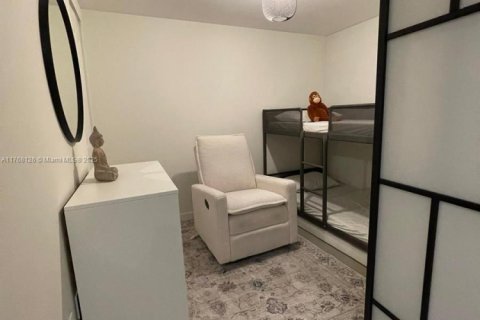 Copropriété à louer à Miami, Floride: 1 chambre, 78.97 m2 № 1985460 - photo 6