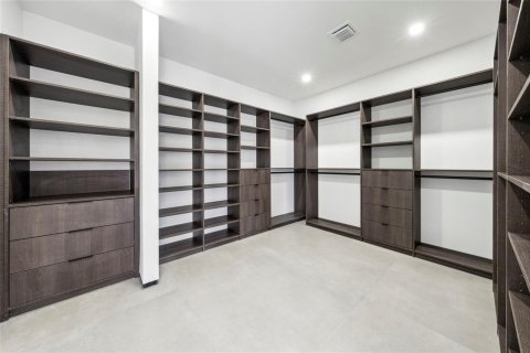 Casa en venta en Fort Lauderdale, Florida, 6 dormitorios, 332.68 m2 № 2180535 - foto 21