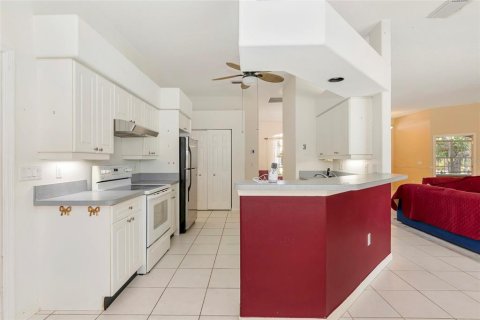 House in Sarasota, Florida 3 bedrooms, 211.72 sq.m. № 1879116 - photo 13