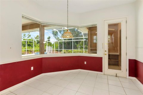 House in Sarasota, Florida 3 bedrooms, 211.72 sq.m. № 1879116 - photo 11