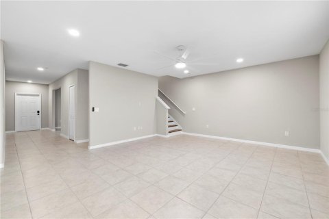 House in Riverview, Florida 4 bedrooms, 244.8 sq.m. № 2408717 - photo 19