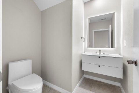 House in Riverview, Florida 4 bedrooms, 244.8 sq.m. № 2408717 - photo 17