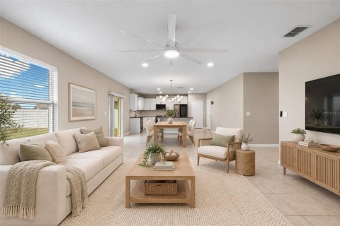House in Riverview, Florida 4 bedrooms, 244.8 sq.m. № 2408717 - photo 4