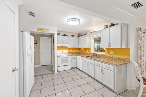 Casa en venta en Ocala, Florida, 2 dormitorios, 129.88 m2 № 2101528 - foto 27