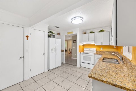 Casa en venta en Ocala, Florida, 2 dormitorios, 129.88 m2 № 2101528 - foto 29