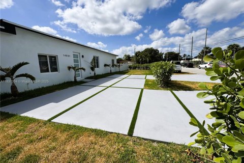 Casa en venta en Miami, Florida, 4 dormitorios, 200.39 m2 № 1821741 - foto 5