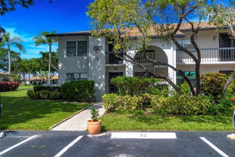 Condo in Delray Beach, Florida, 2 bedrooms  № 2244341 - photo 23