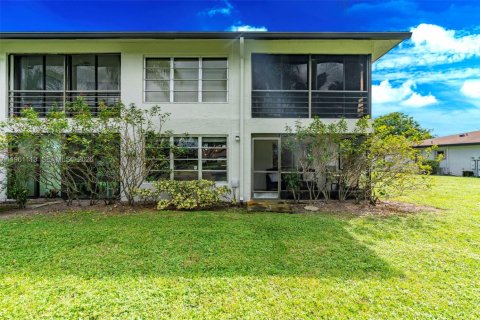 Condo in Delray Beach, Florida, 2 bedrooms  № 2244341 - photo 22