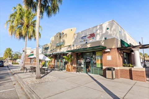 Propiedad comercial en venta en Orlando, Florida, 111.48 m2 № 2166402 - foto 6