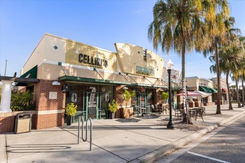Propiedad comercial en venta en Orlando, Florida, 111.48 m2 № 2166402 - foto 3