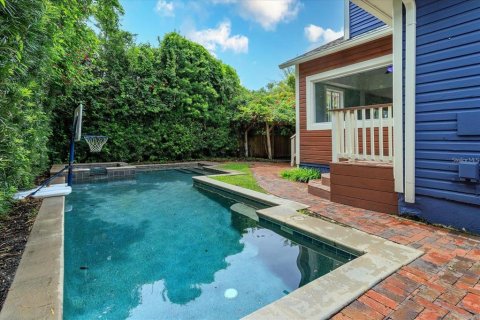 Casa en venta en Orlando, Florida, 3 dormitorios, 189.15 m2 № 1518668 - foto 30