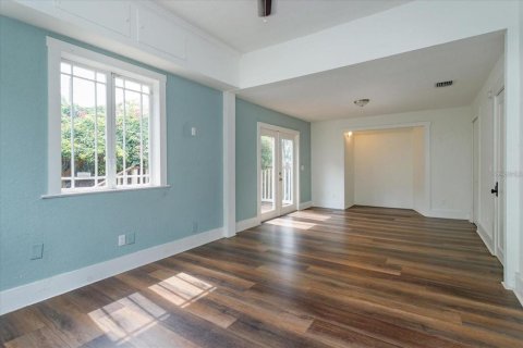 Casa en venta en Orlando, Florida, 3 dormitorios, 189.15 m2 № 1518668 - foto 21