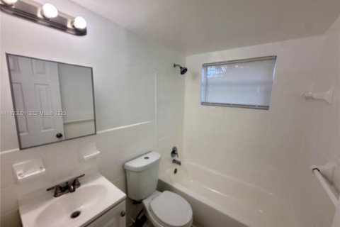 Appartement à louer à Miami, Floride: 2 chambres, 65.03 m2 № 1993632 - photo 4