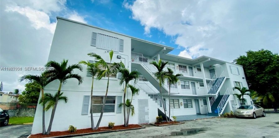 Appartement à Miami, Floride 2 chambres, 65.03 m2 № 1993632