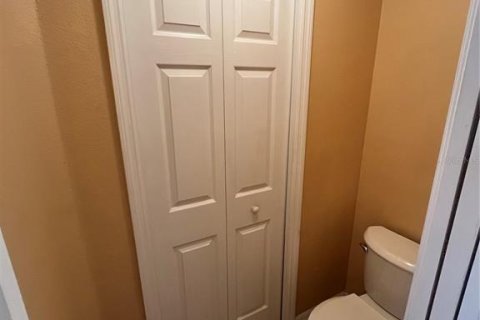 House in Kissimmee, Florida 4 bedrooms, 196.67 sq.m. № 1740276 - photo 23